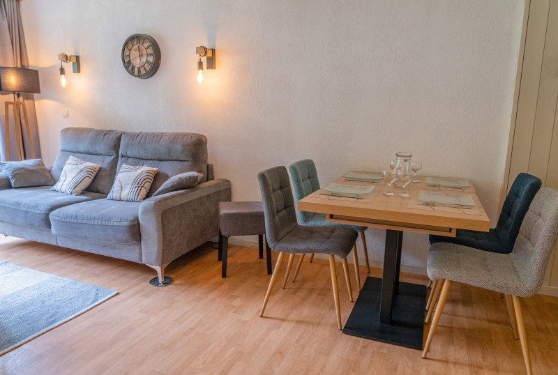 LocationAppartementLesOrres_AgenceDesOrres_LCO307 LocationAppartementLesOrres_AgenceDesOrres_LCO307