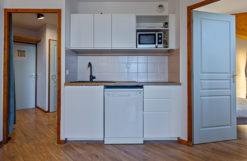 LocationAppartementLesOrres_AgenceDesOrres_MZ2301 LocationAppartementLesOrres_AgenceDesOrres_MZ2301