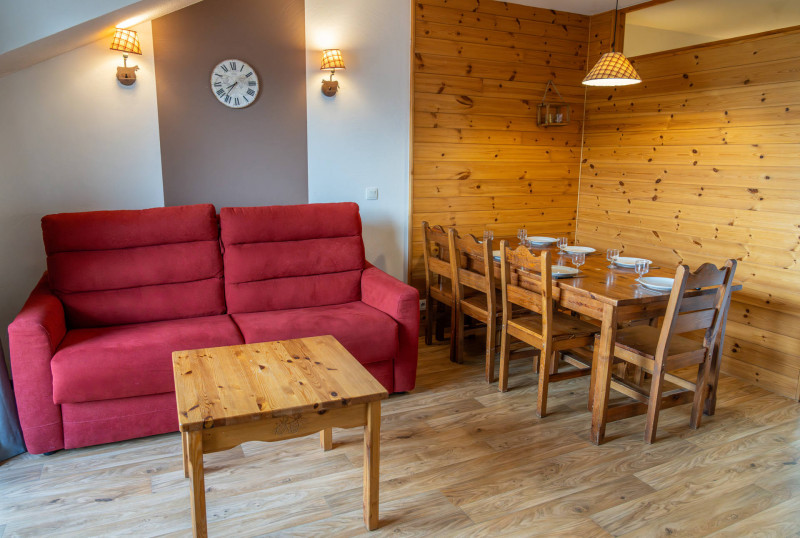 LocationAppartementLesOrres_AgenceDesOrres_MZ2301 LocationAppartementLesOrres_AgenceDesOrres_MZ2301