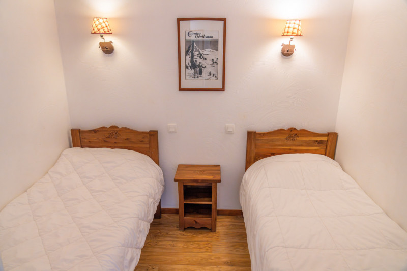 LocationAppartementLesOrres_AgenceDesOrres_MZ2301 LocationAppartementLesOrres_AgenceDesOrres_MZ2301