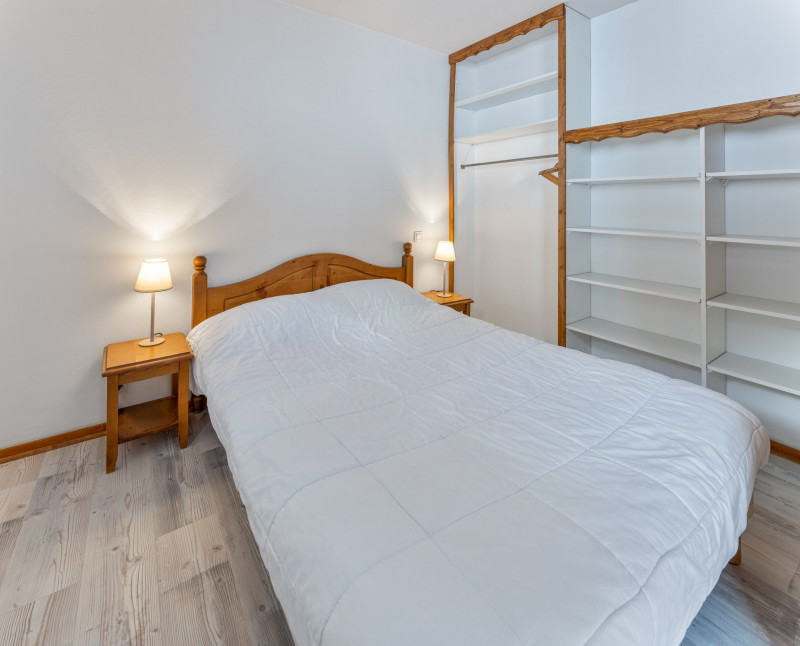 LocationAppartementLesOrres_AgenceDesOrres_MBB205 LocationAppartementLesOrres_AgenceDesOrres_MBB205