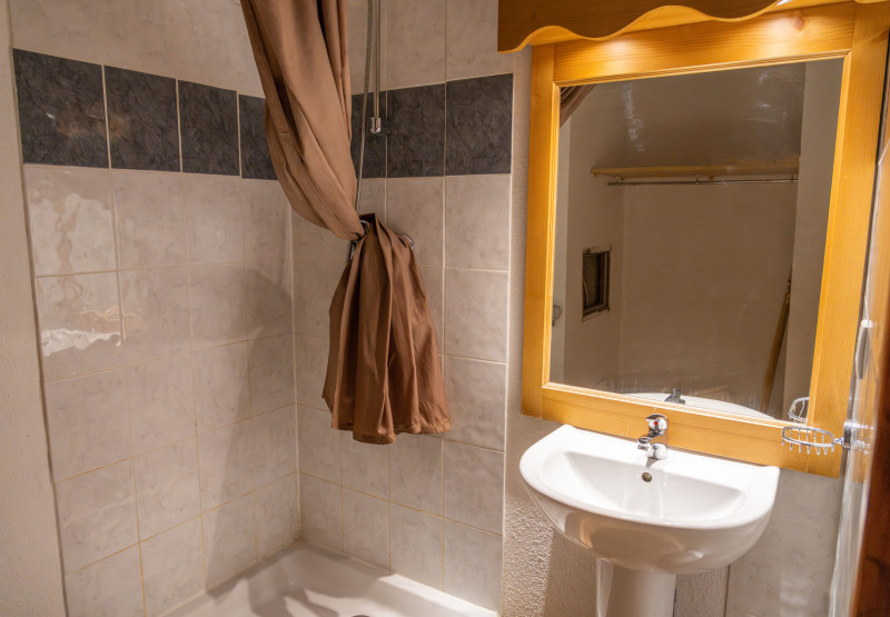 LocationAppartementLesOrres_AgenceDesOrres_MZ2306 LocationAppartementLesOrres_AgenceDesOrres_MZ2306