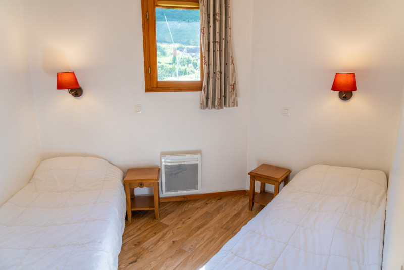 LocationAppartementLesOrres_AgenceDesOrres_MBB105 LocationAppartementLesOrres_AgenceDesOrres_MBB105