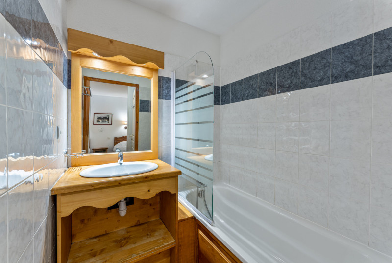 LocationAppartementLesOrres_AgenceDesOrres_MZ2115 LocationAppartementLesOrres_AgenceDesOrres_MZ2115