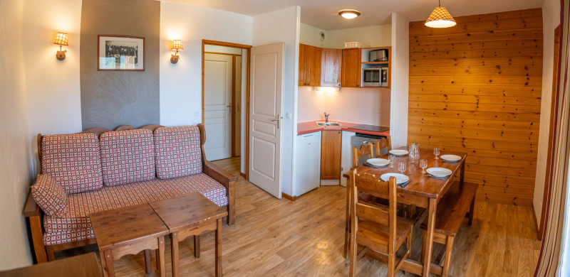 LocationAppartementLesOrres_AgenceDesOrres_MZ1221 LocationAppartementLesOrres_AgenceDesOrres_MZ1221
