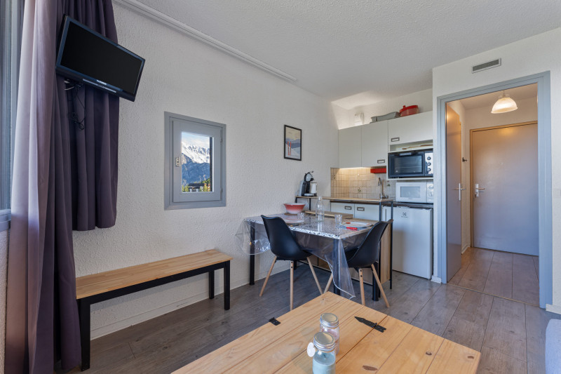 LocationAppartementLesOrres_AgenceDesOrres_CAI912 LocationAppartementLesOrres_AgenceDesOrres_CAI912