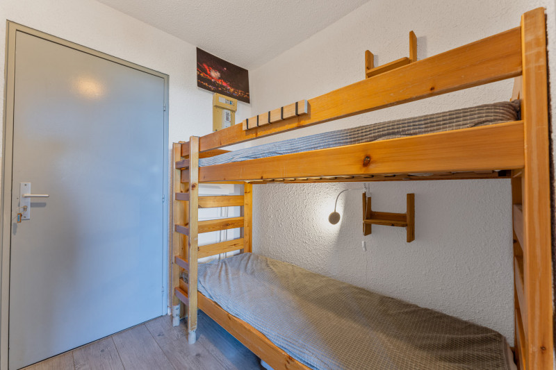 LocationAppartementLesOrres_AgenceDesOrres_CAI912 LocationAppartementLesOrres_AgenceDesOrres_CAI912
