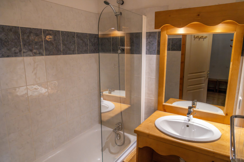 LocationAppartementLesOrres_AgenceDesOrres_MBC801 LocationAppartementLesOrres_AgenceDesOrres_MBC801