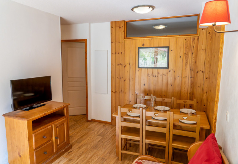 LocationAppartementLesOrres_AgenceDesOrres_MBC206 LocationAppartementLesOrres_AgenceDesOrres_MBC206