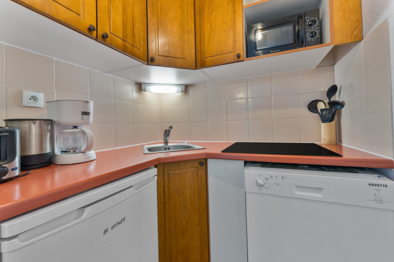 LocationVacancesLesOrres_AgenceDes_Orres_MZ1107 LocationVacancesLesOrres_AgenceDes_Orres_MZ1107