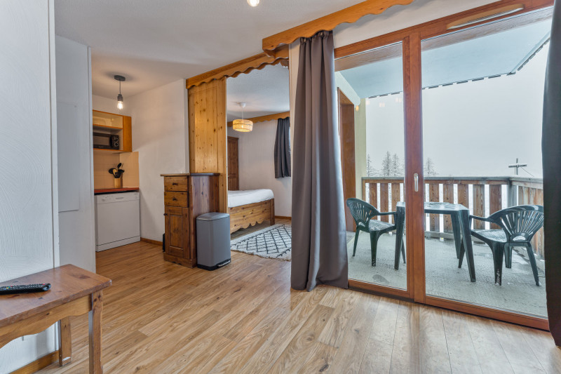 LocationVacancesLesOrres_AgenceDes_Orres_MZ1107 LocationVacancesLesOrres_AgenceDes_Orres_MZ1107