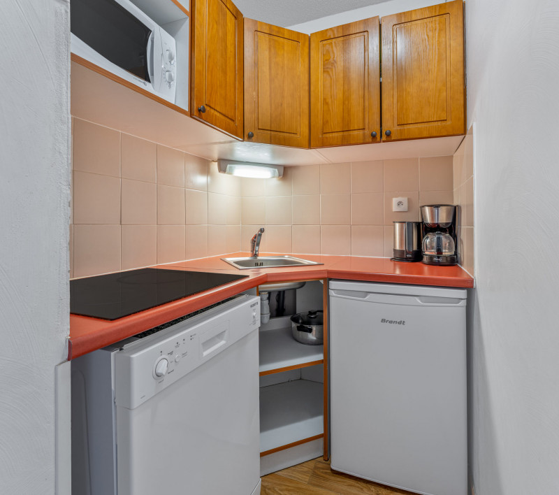 LocationAppartementLesOrres_AgenceDesOrres_MZ2006 LocationAppartementLesOrres_AgenceDesOrres_MZ2006