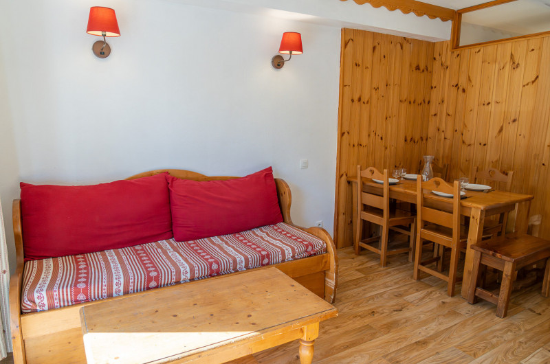 LocationAppartementLesOrres_AgenceDesOrres_MBC610 LocationAppartementLesOrres_AgenceDesOrres_MBC610
