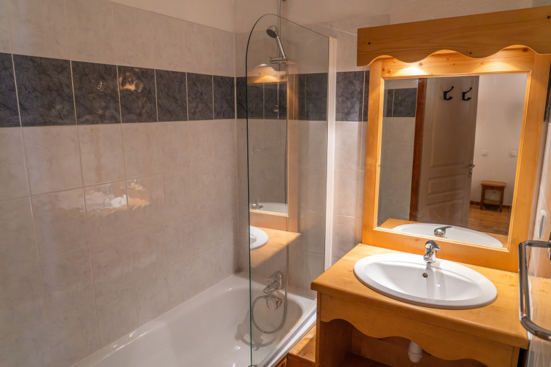 LocationAppartementLesOrres_AgenceDesOrres_MBC610 LocationAppartementLesOrres_AgenceDesOrres_MBC610
