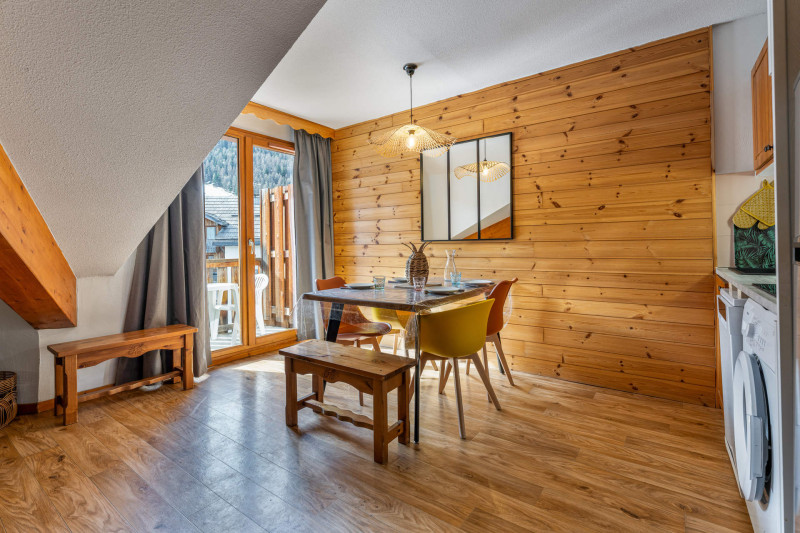 LocationAppartementLesOrres_AgenceDesOrres_MZ1303 LocationAppartementLesOrres_AgenceDesOrres_MZ1303