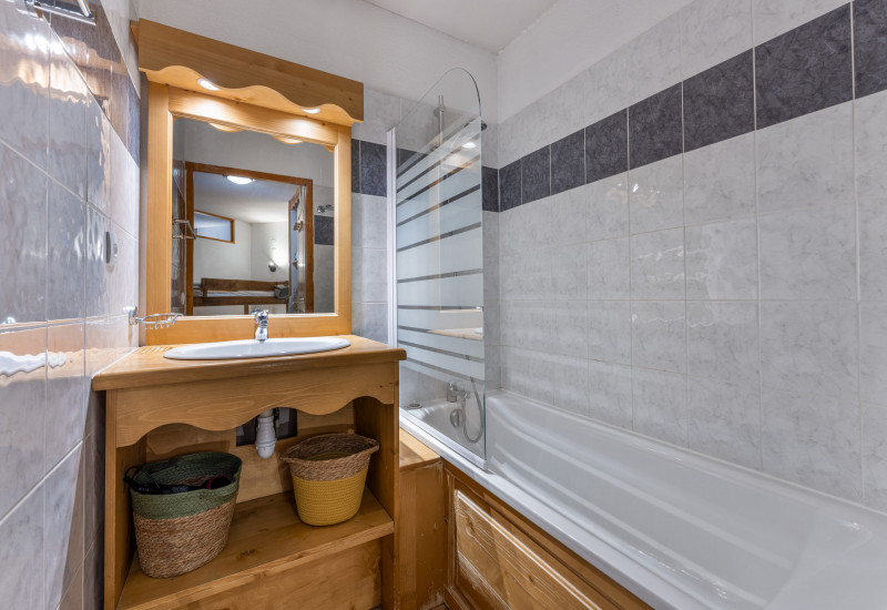 LocationAppartementLesOrres_AgenceDesOrres_MZ1303 LocationAppartementLesOrres_AgenceDesOrres_MZ1303