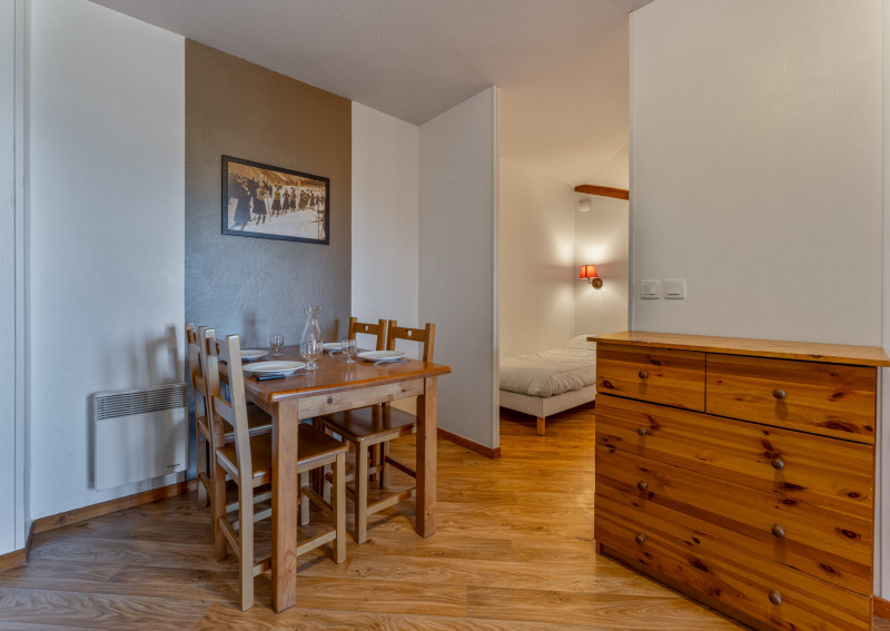 LocationAppartementLesOrres_AgenceDesOrres_MBC701 LocationAppartementLesOrres_AgenceDesOrres_MBC701