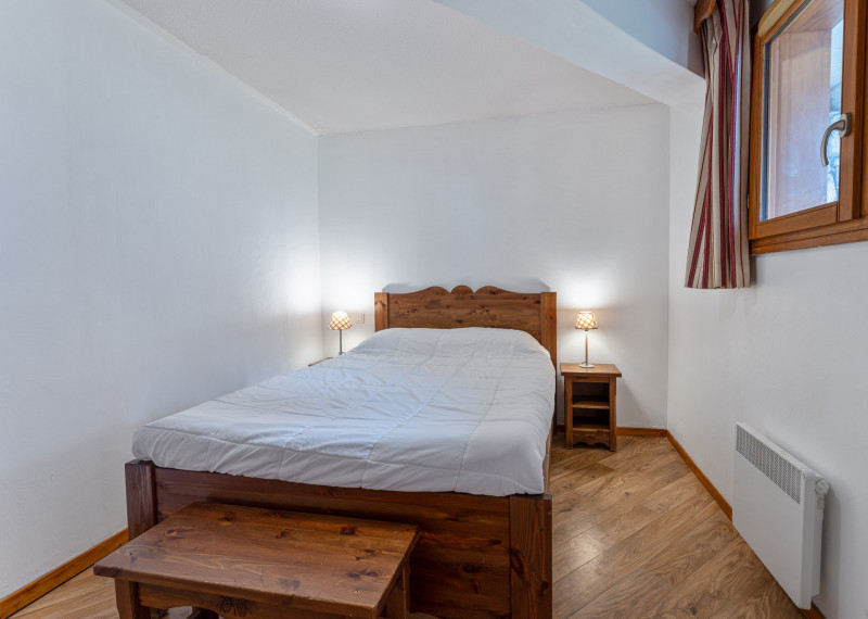 LocationAppartementLesOrres_AgenceDesOrres_MZ2001 LocationAppartementLesOrres_AgenceDesOrres_MZ2001