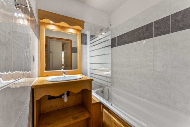 LocationAppartementLesOrres_AgenceDesOrres_MZ1301 LocationAppartementLesOrres_AgenceDesOrres_MZ1301