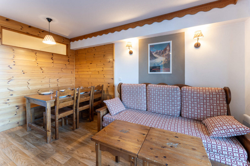 LocationAppartementLesOrres_AgenceDesOrres_MZ1106