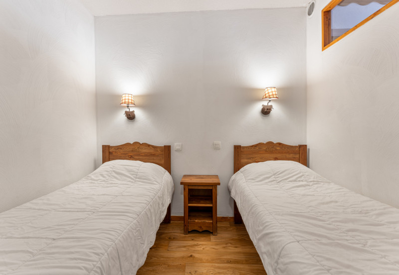 LocationAppartementLesOrres_AgenceDesOrres_MZ1106 LocationAppartementLesOrres_AgenceDesOrres_MZ1106