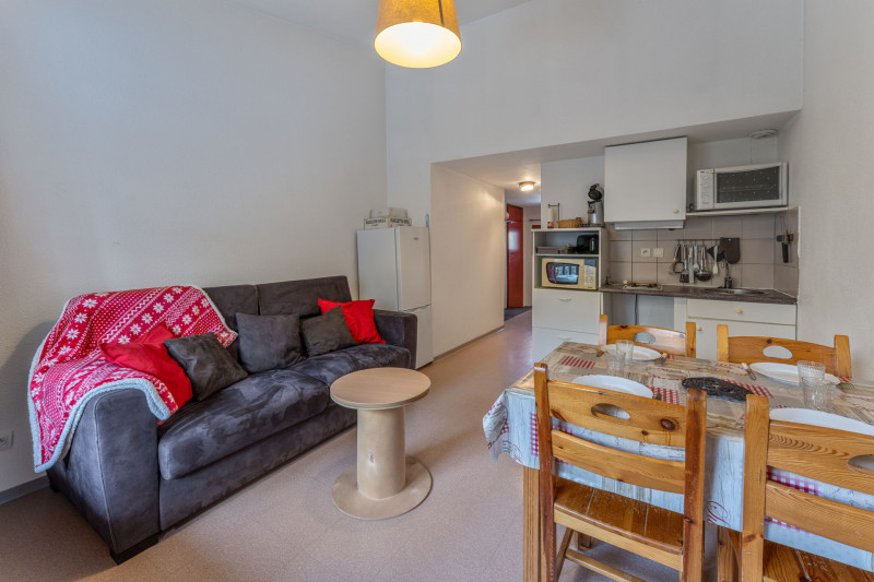 LocationAppartementLesOrres_AgenceDesOrres_MYOS202 LocationAppartementLesOrres_AgenceDesOrres_MYOS202