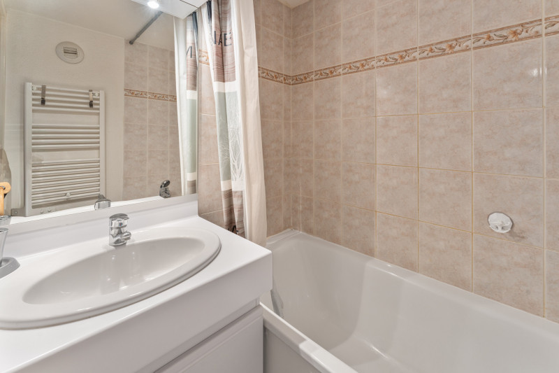 LocationAppartementLesOrres_AgenceDesOrres_MYOS202 LocationAppartementLesOrres_AgenceDesOrres_MYOS202