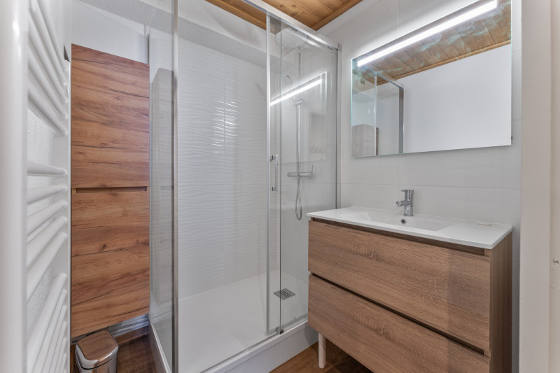 LocationAppartementLesOrres_AgenceDesOrres_MBC002 LocationAppartementLesOrres_AgenceDesOrres_MBC002