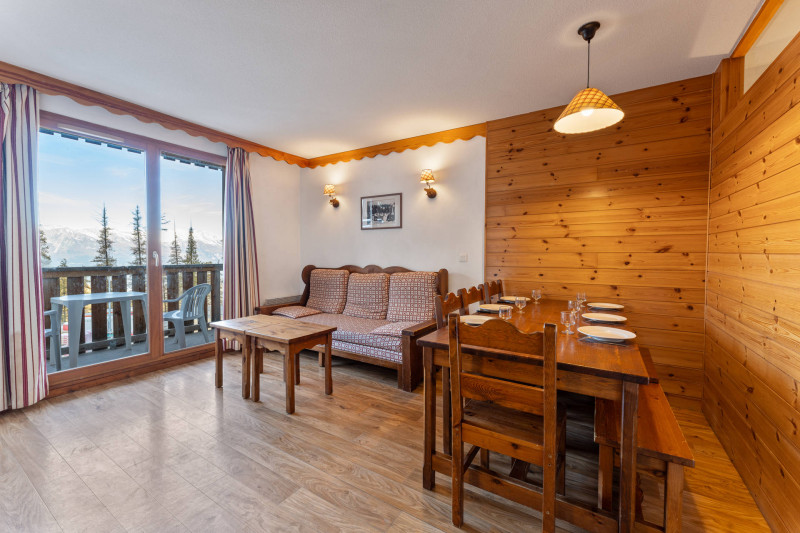 LocationApartementLesOrres_AgenceDesOrres_MZ2210 LocationApartementLesOrres_AgenceDesOrres_MZ2210