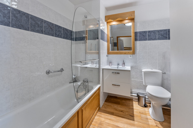 LocationAppartementLesOrres_AgenceDesOrres_MBC85 LocationAppartementLesOrres_AgenceDesOrres_MBC85