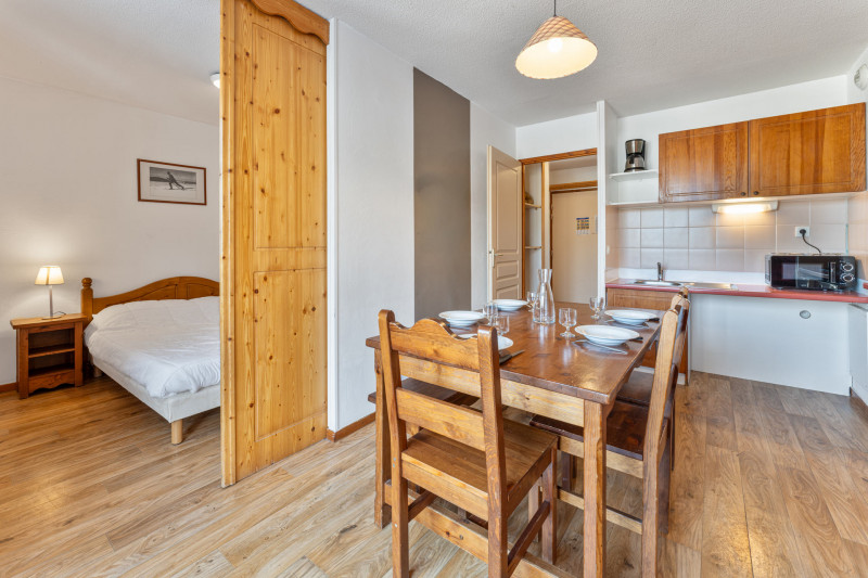LocationAppartementLesOrres_AgenceDesOrres_MZ2113 LocationAppartementLesOrres_AgenceDesOrres_MZ2113