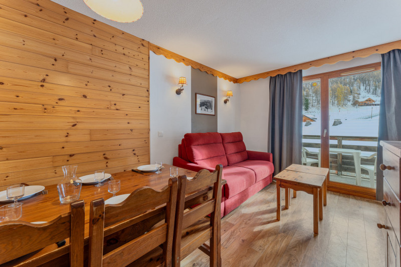 LocationAppartementLesOrres_AgenceDesOrres_MZ2215 LocationAppartementLesOrres_AgenceDesOrres_MZ2215