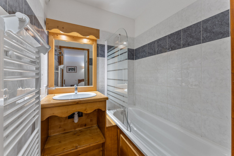 LocationAppartementLesOrres_AgenceDesOrres_MZ2215 LocationAppartementLesOrres_AgenceDesOrres_MZ2215