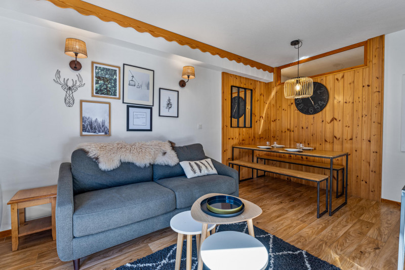 LocationAppartementLesOrres_AgenceDesOrres_MBB104 LocationAppartementLesOrres_AgenceDesOrres_MBB104