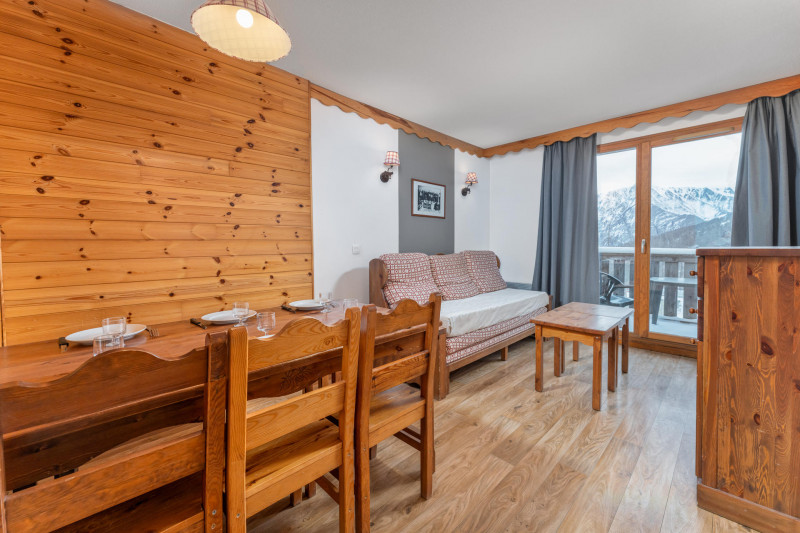 LocationAppartementLesOrres_AgenceDesOrres_MZ2106 LocationAppartementLesOrres_AgenceDesOrres_MZ2106