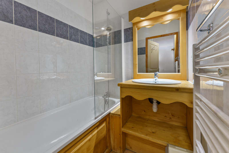 LocationAppartementLesOrres_AgenceDesOrres_MBB215