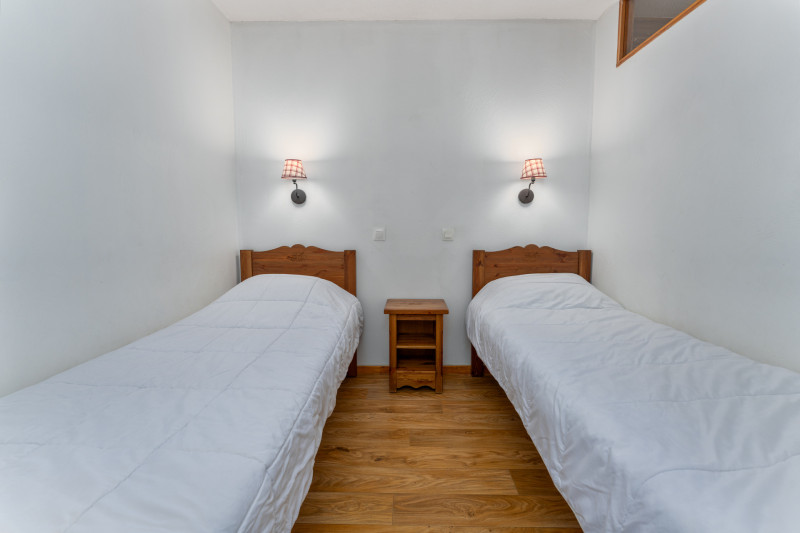 LocationAppartementLesOrres_AgenceDesOrres_MZ2112 LocationAppartementLesOrres_AgenceDesOrres_MZ2112
