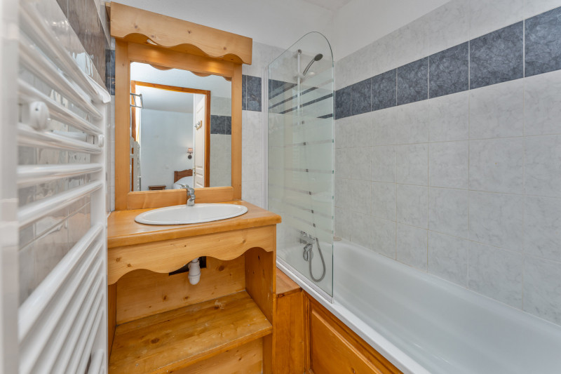 LocationAppartementLesOrres_AgenceDesOrres_MZ2112 LocationAppartementLesOrres_AgenceDesOrres_MZ2112