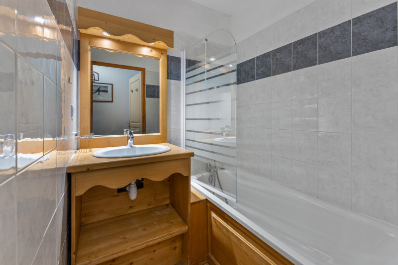 LocationAppartementLesOrres_AgenceDesOrres_MZ2103 LocationAppartementLesOrres_AgenceDesOrres_MZ2103