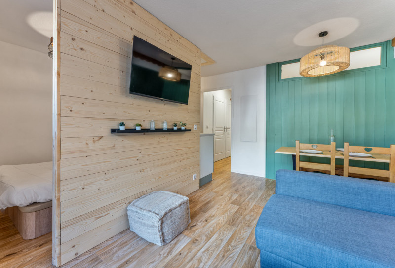 LocationAppartementLesOrres_AgenceDesOrres_MBB202 LocationAppartementLesOrres_AgenceDesOrres_MBB202