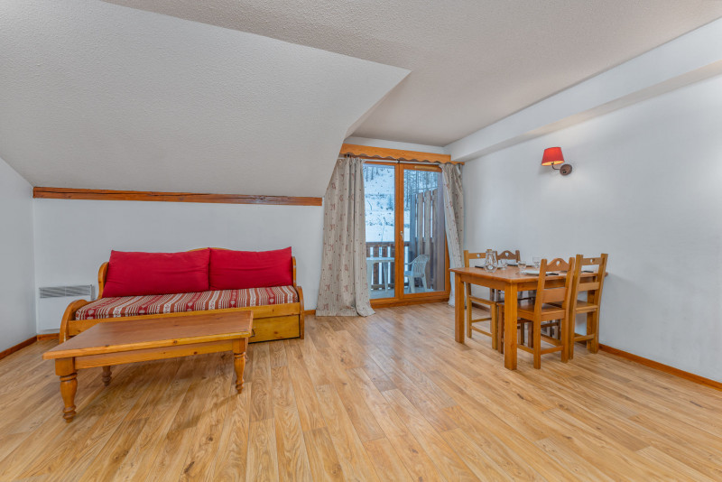 LocationAppartementLesOrres_AgenceDesOrres_MBC901 LocationAppartementLesOrres_AgenceDesOrres_MBC901