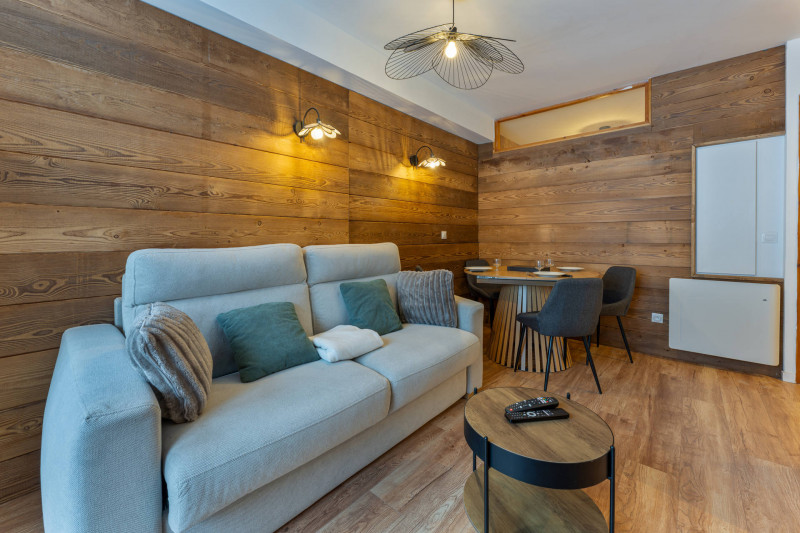 LocationAppartementLesOrres_AgenceDesOrres_MBC901