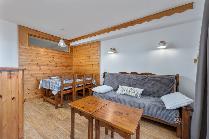 LocationAppartementLesOrres_AgenceDesOrres_MZ2009 LocationAppartementLesOrres_AgenceDesOrres_MZ2009