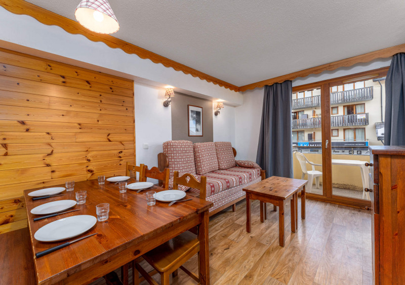 LocationAppartementLesOrres_AgenceDesOrres_MZ1113 LocationAppartementLesOrres_AgenceDesOrres_MZ1113