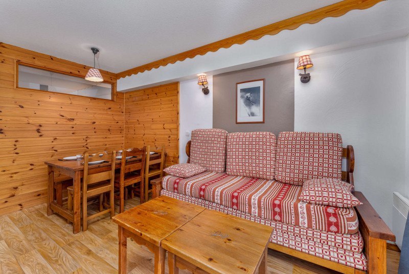 LocationAppartementLesOrres_AgenceDesOrres_MZ1113 LocationAppartementLesOrres_AgenceDesOrres_MZ1113