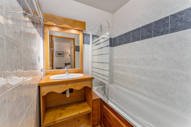 LocationAppartementLesOrres_AgenceDesOrres_MZ1113 LocationAppartementLesOrres_AgenceDesOrres_MZ1113