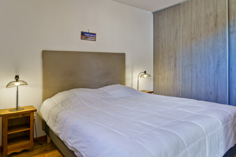 LocationAppartementLesOrres_AgenceDesOrres_MZ2213 LocationAppartementLesOrres_AgenceDesOrres_MZ2213