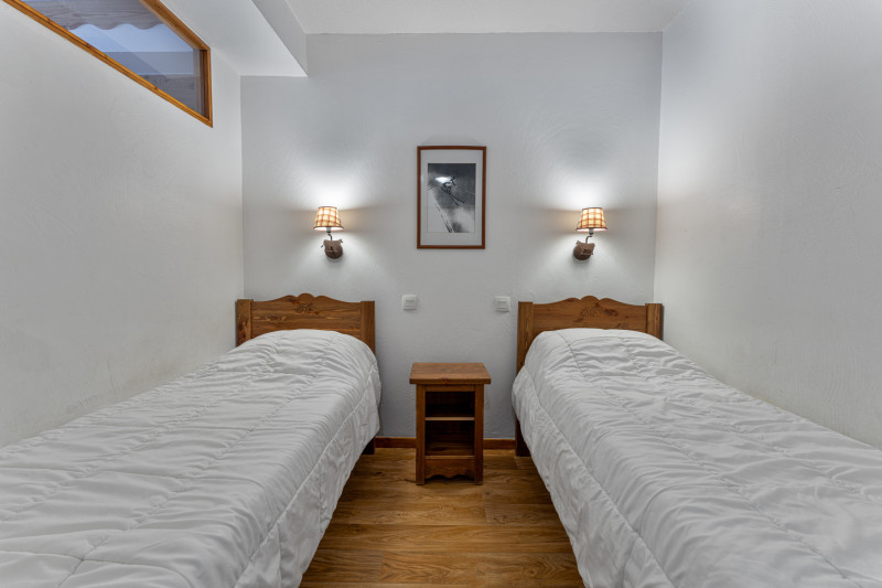 LocationAppartementLesOrres_AgenceDesOrres_MZ2011