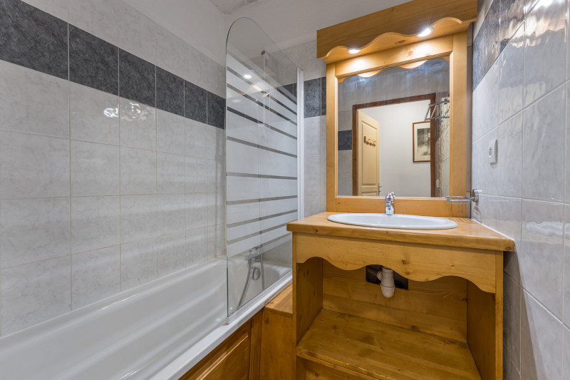 LocationAppartementLesOrres_AgenceDesOrres_MZ2117 LocationAppartementLesOrres_AgenceDesOrres_MZ2117