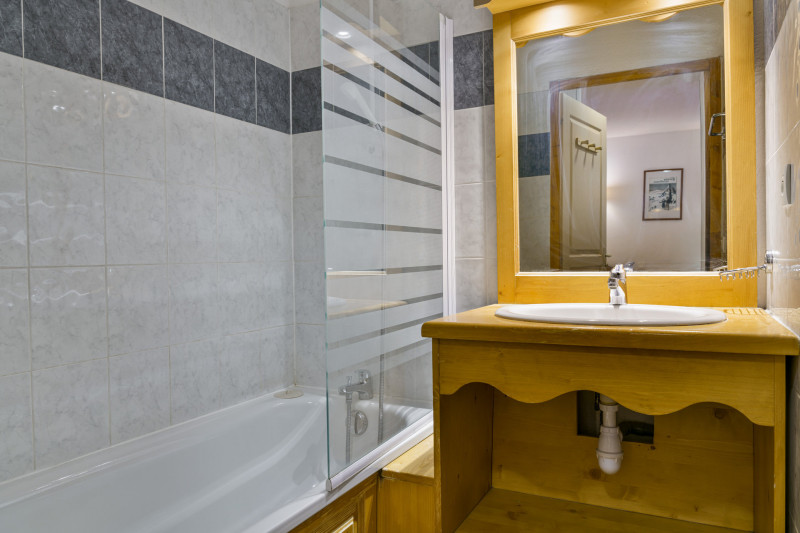 LocationAppartementLesOrres_AgenceDesOrres_MZ1308 LocationAppartementLesOrres_AgenceDesOrres_MZ1308